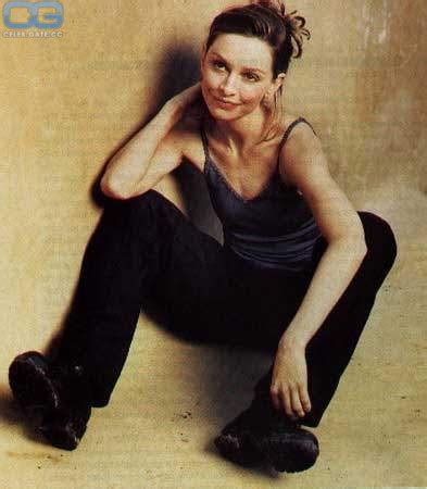 calista flockhart nude|50 Calista Flockhart Nude Pictures Are Sure To Keep You Motivated